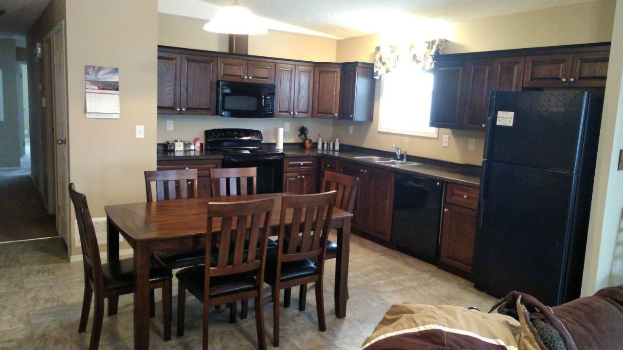 Campbell's Accommodations Gull Lake Esterno foto